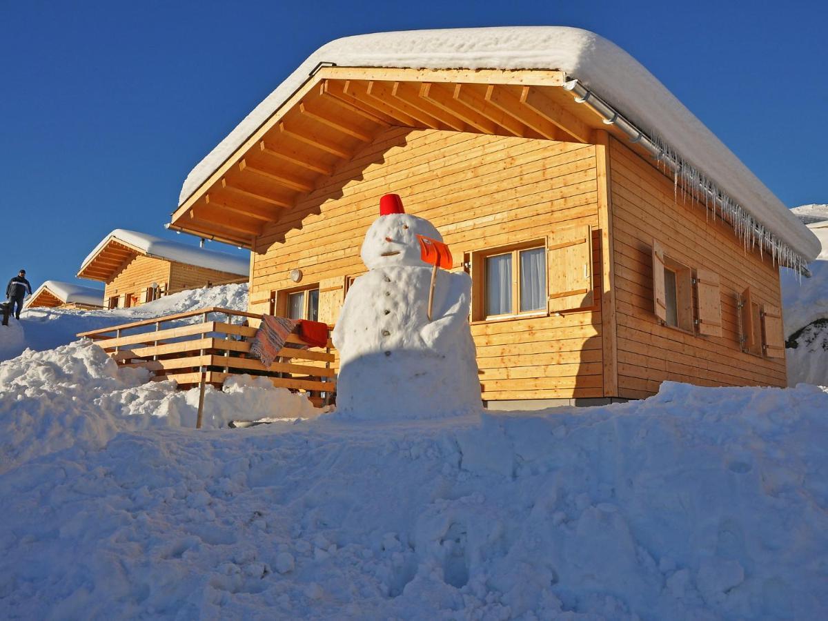 Holiday Home Komfort Aclas Maiensaess Resort-1 By Interhome Urmein Exterior photo